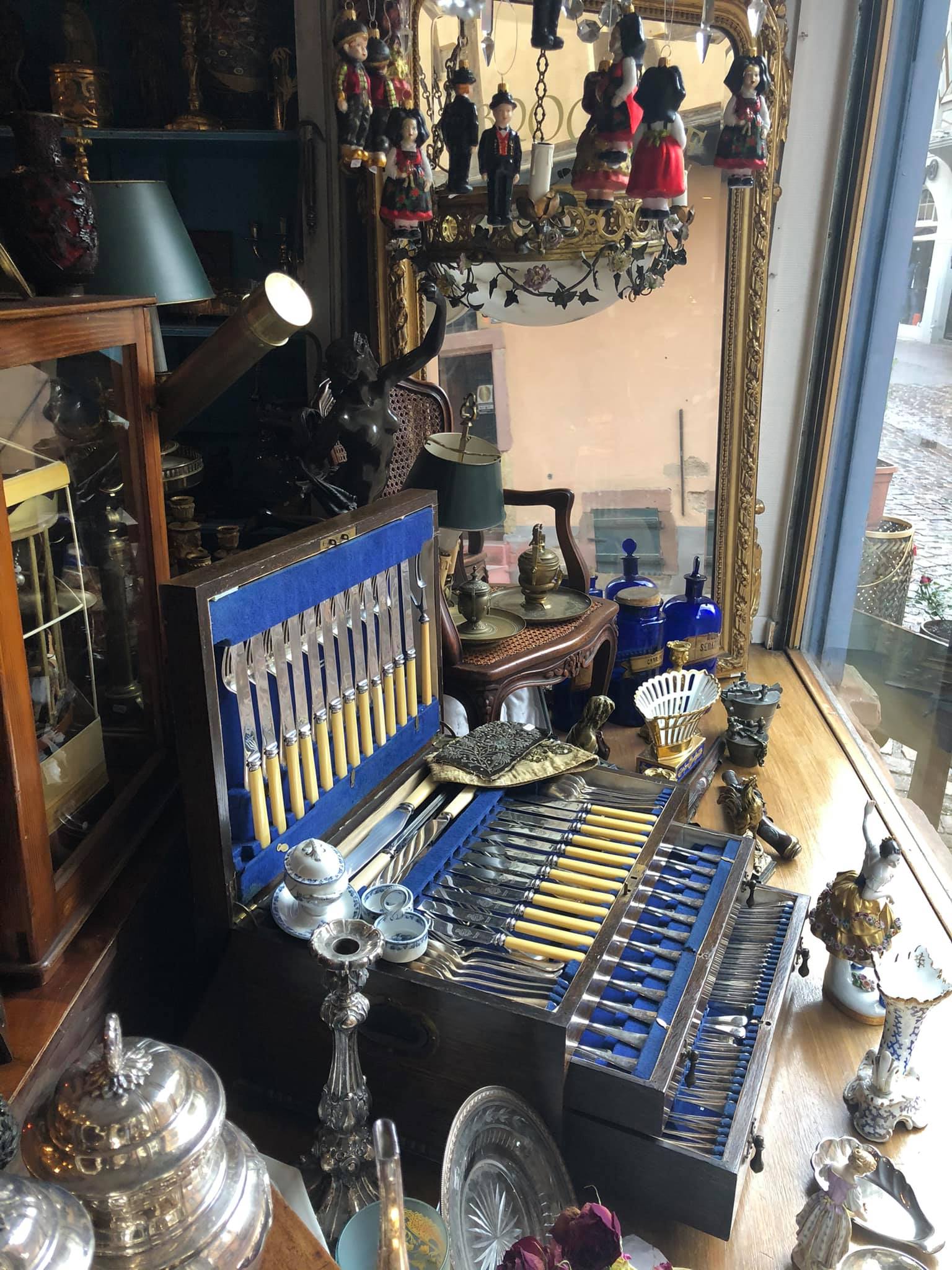 Antiquités Fontaine - Estimation de meubles anciens à Colmar, près de Mulhouse